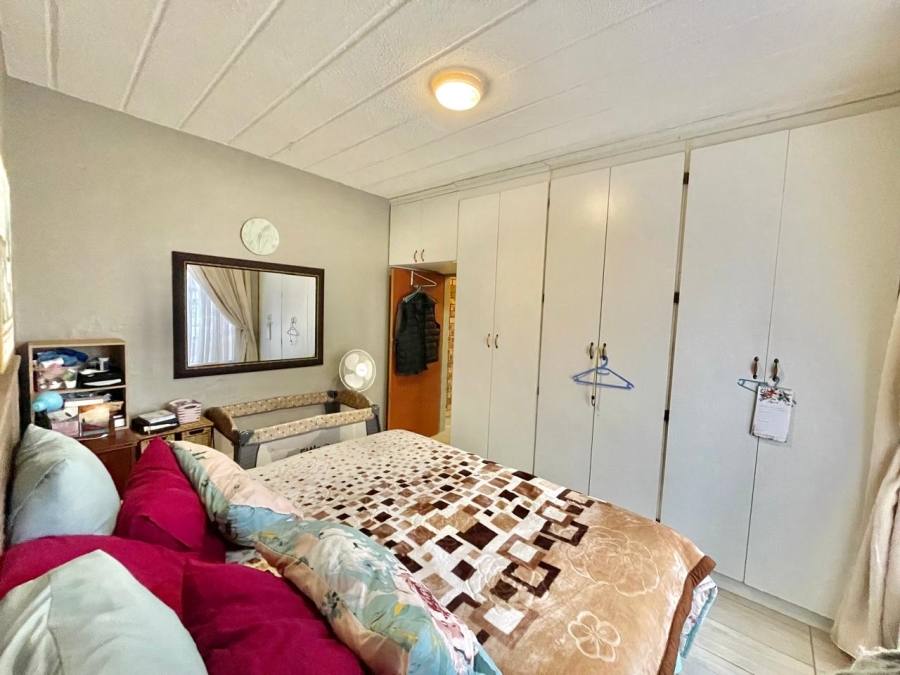 1 Bedroom Property for Sale in Trichardt Mpumalanga