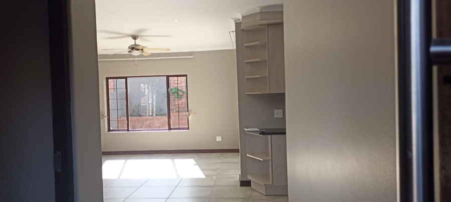 To Let 3 Bedroom Property for Rent in Sonheuwel Mpumalanga