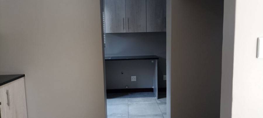 To Let 3 Bedroom Property for Rent in Sonheuwel Mpumalanga