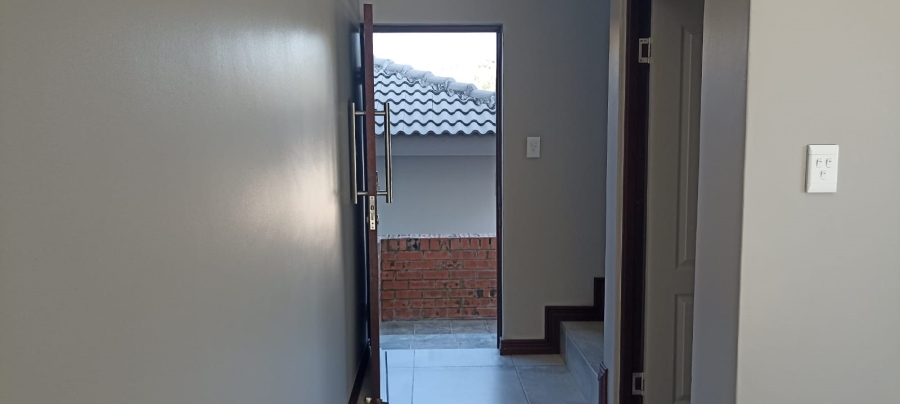 To Let 3 Bedroom Property for Rent in Sonheuwel Mpumalanga