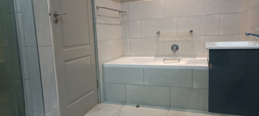 To Let 3 Bedroom Property for Rent in Sonheuwel Mpumalanga