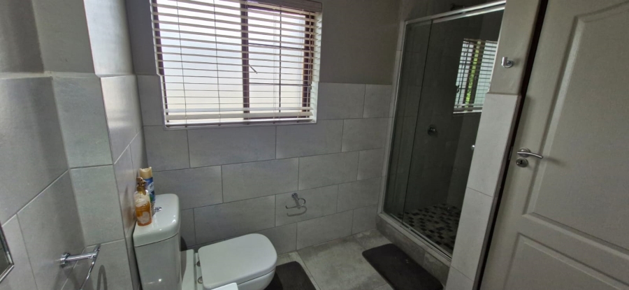 3 Bedroom Property for Sale in Sonheuwel Mpumalanga