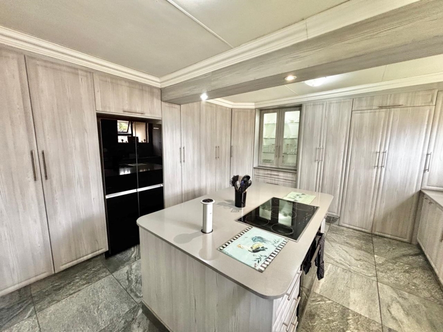 3 Bedroom Property for Sale in Cosmosrand Mpumalanga