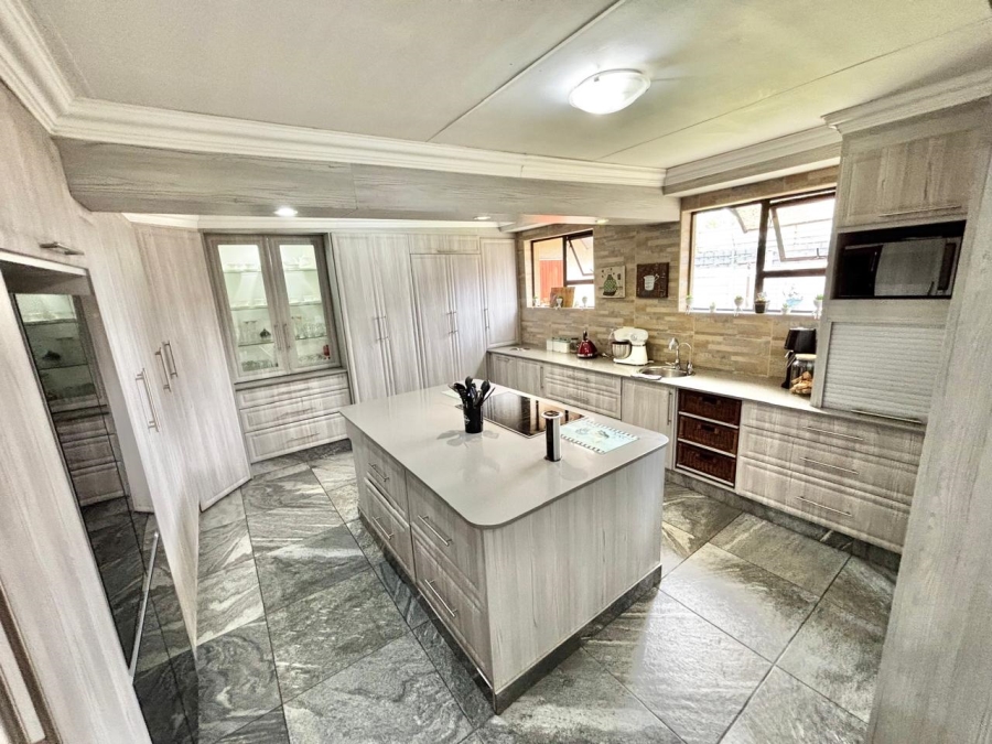 3 Bedroom Property for Sale in Cosmosrand Mpumalanga