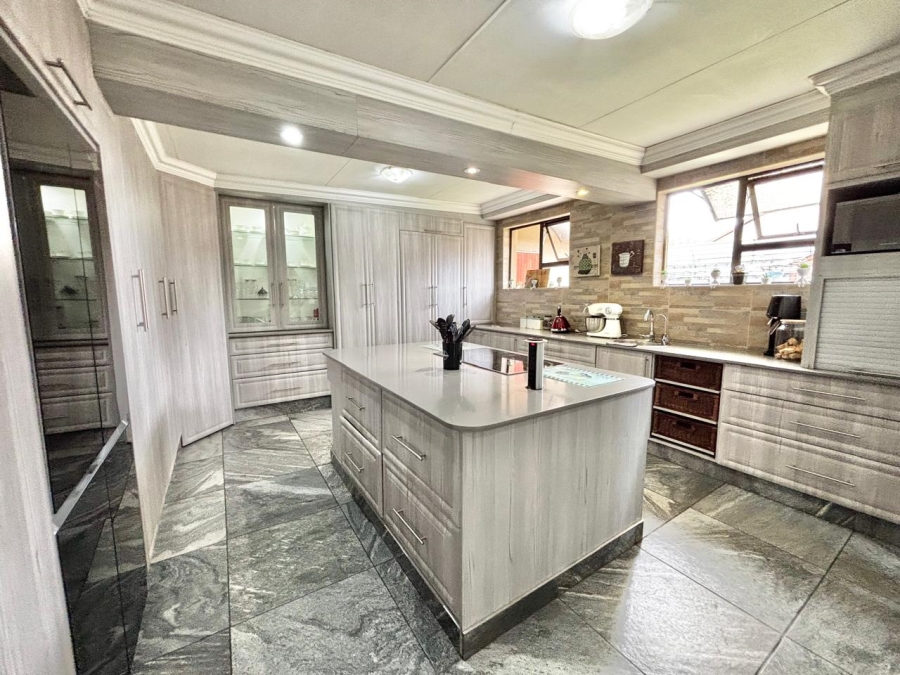 3 Bedroom Property for Sale in Cosmosrand Mpumalanga