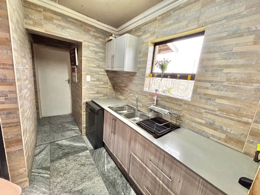 3 Bedroom Property for Sale in Cosmosrand Mpumalanga