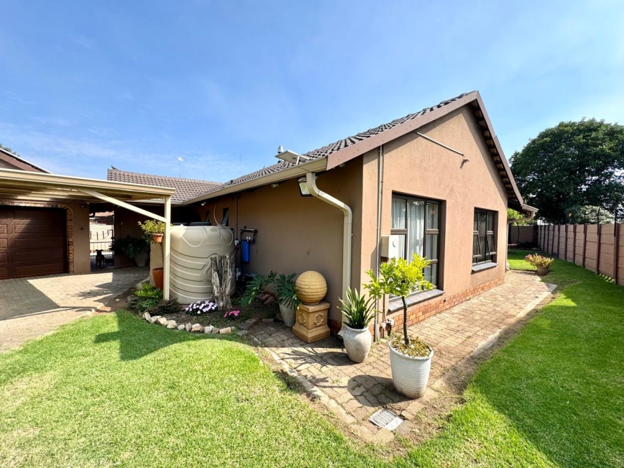 3 Bedroom Property for Sale in Secunda Mpumalanga