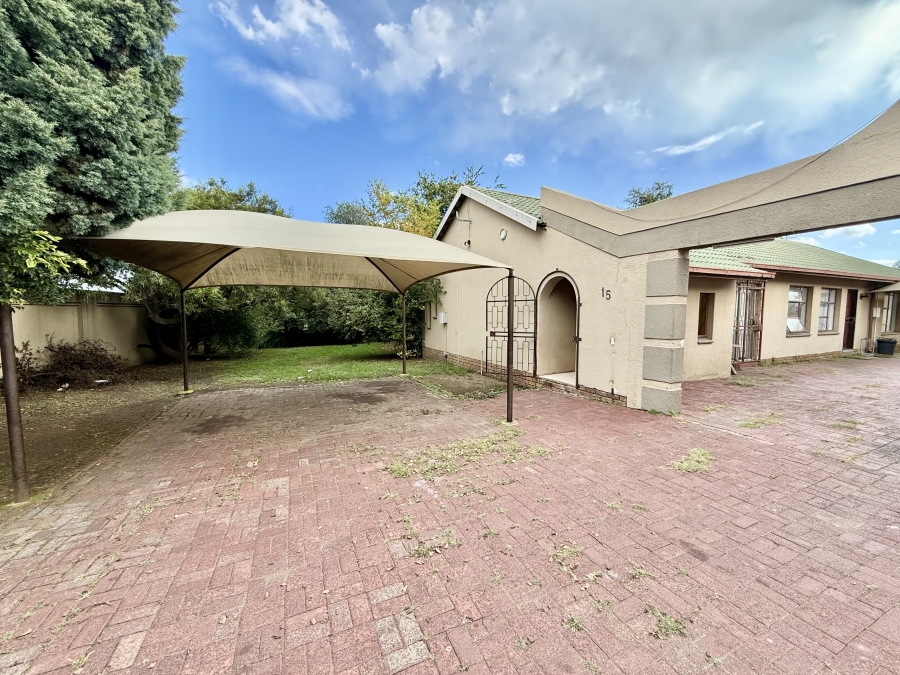 3 Bedroom Property for Sale in Cosmosrand Mpumalanga