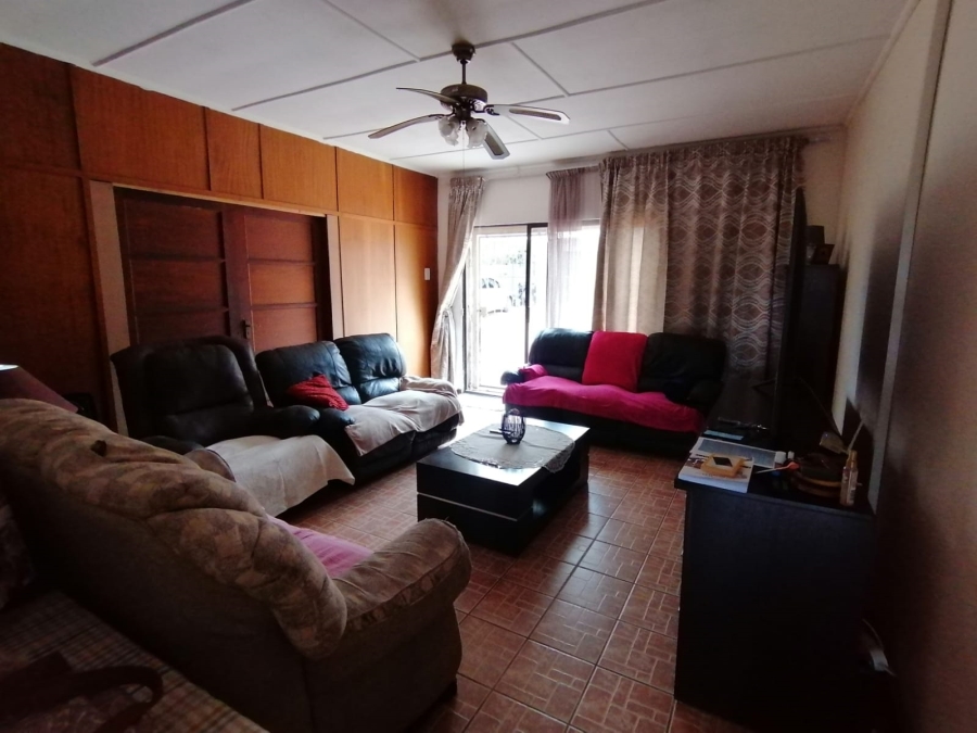 3 Bedroom Property for Sale in Standerton Mpumalanga