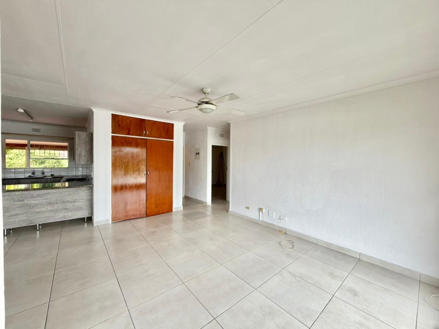 2 Bedroom Property for Sale in White River Mpumalanga