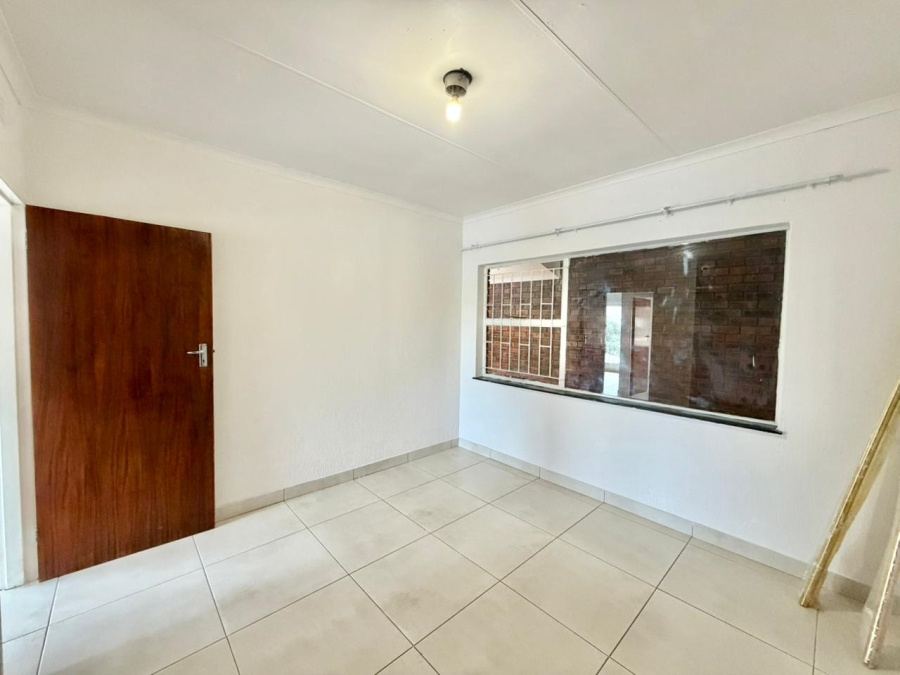 2 Bedroom Property for Sale in White River Mpumalanga