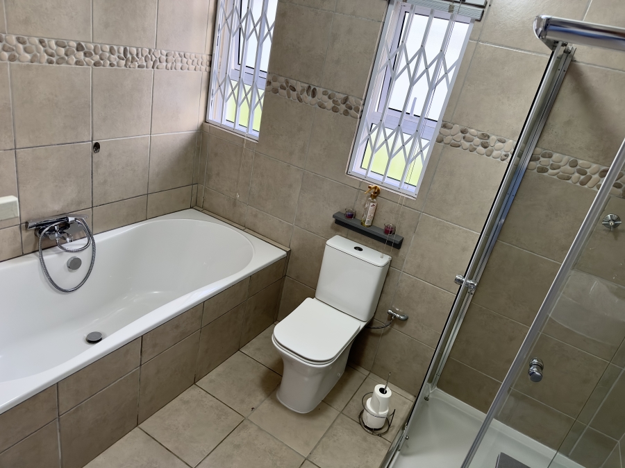 4 Bedroom Property for Sale in Sunset Park Mpumalanga