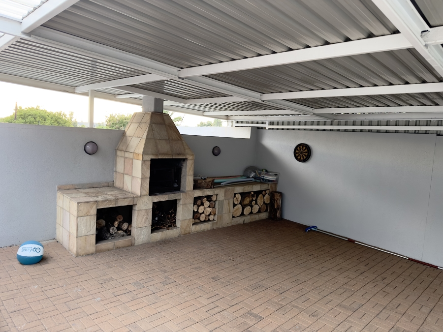 4 Bedroom Property for Sale in Sunset Park Mpumalanga