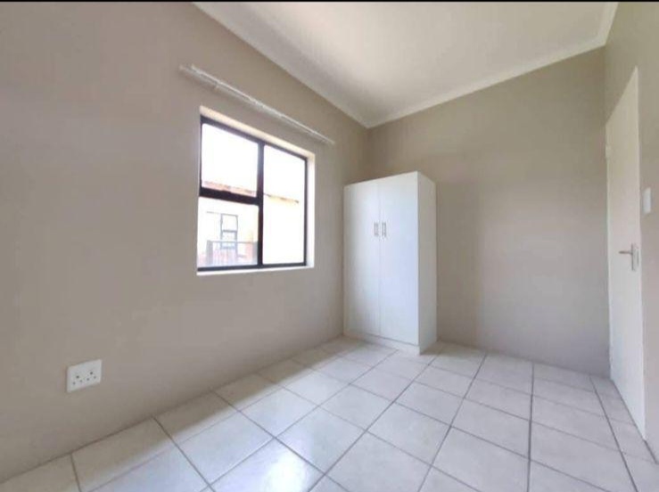To Let 2 Bedroom Property for Rent in Terra Nova Mpumalanga