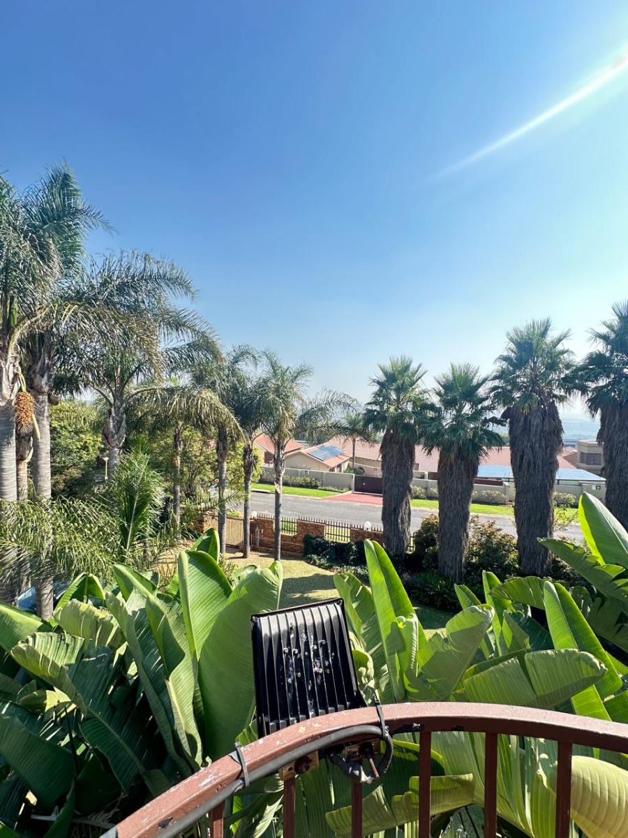 5 Bedroom Property for Sale in Reyno Ridge Mpumalanga