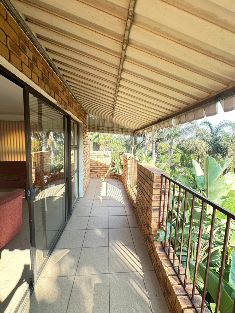 5 Bedroom Property for Sale in Reyno Ridge Mpumalanga