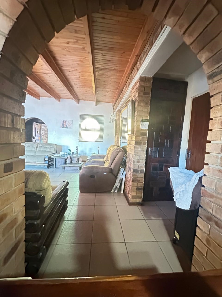 5 Bedroom Property for Sale in Reyno Ridge Mpumalanga