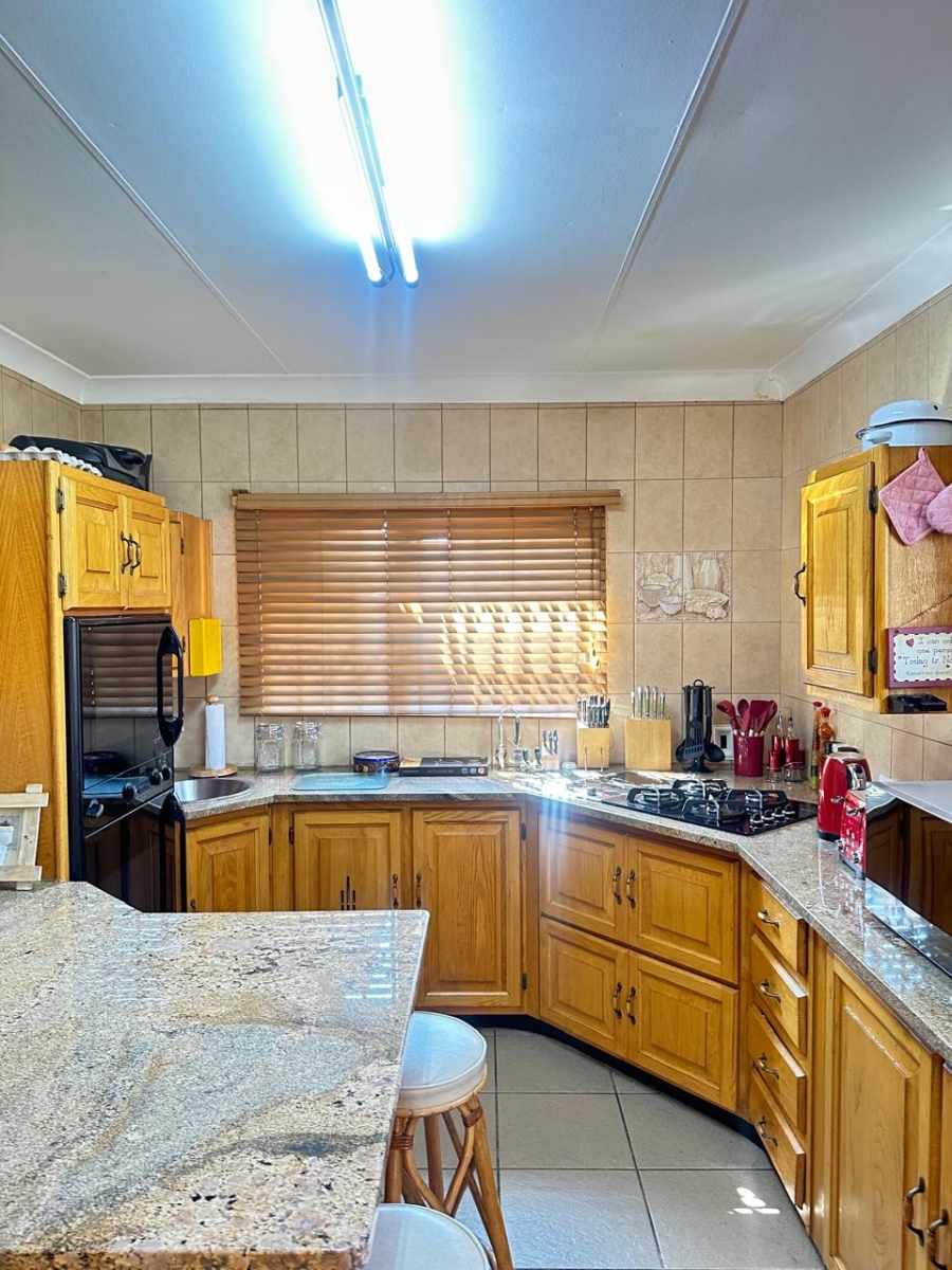 5 Bedroom Property for Sale in Reyno Ridge Mpumalanga