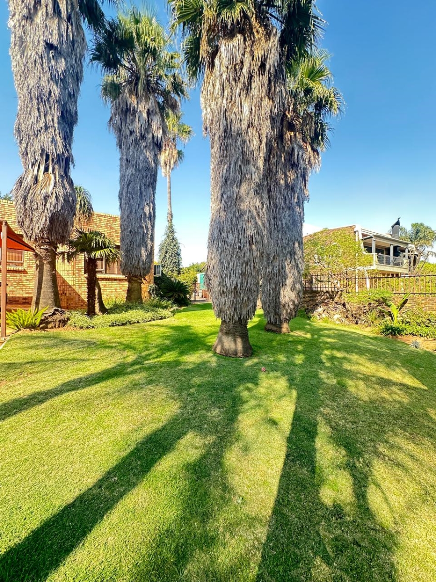 5 Bedroom Property for Sale in Reyno Ridge Mpumalanga