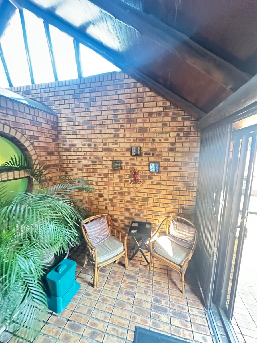 5 Bedroom Property for Sale in Reyno Ridge Mpumalanga