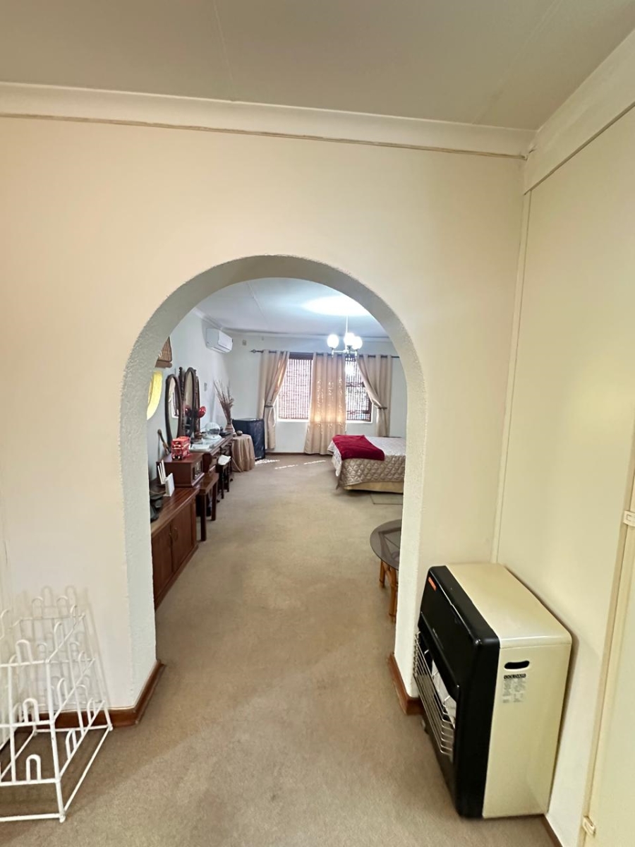 5 Bedroom Property for Sale in Reyno Ridge Mpumalanga