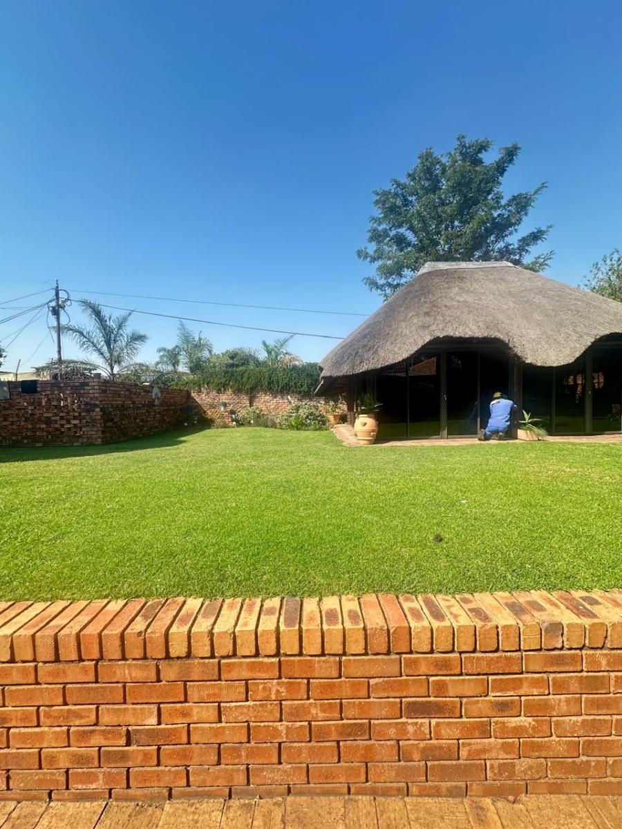 5 Bedroom Property for Sale in Reyno Ridge Mpumalanga