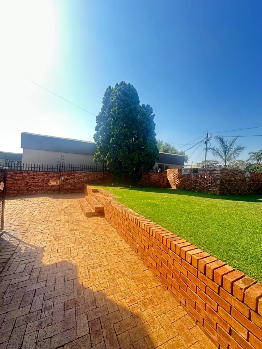 5 Bedroom Property for Sale in Reyno Ridge Mpumalanga