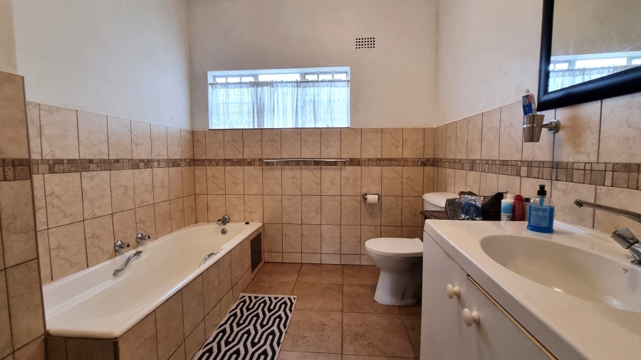 4 Bedroom Property for Sale in Graskop Mpumalanga