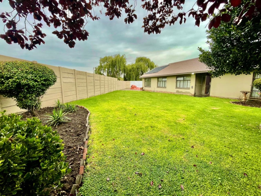 4 Bedroom Property for Sale in Secunda Mpumalanga