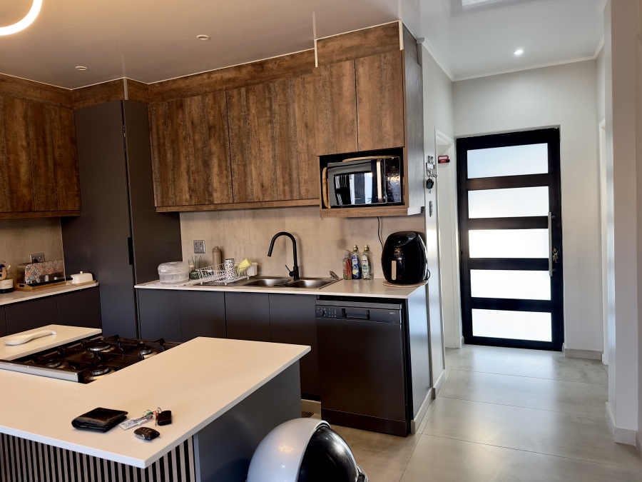 3 Bedroom Property for Sale in Suidheuwel Mpumalanga