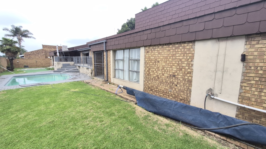 4 Bedroom Property for Sale in Die Heuwel Mpumalanga