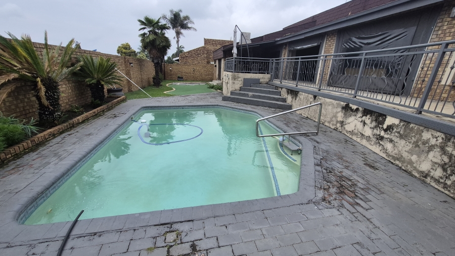 4 Bedroom Property for Sale in Die Heuwel Mpumalanga