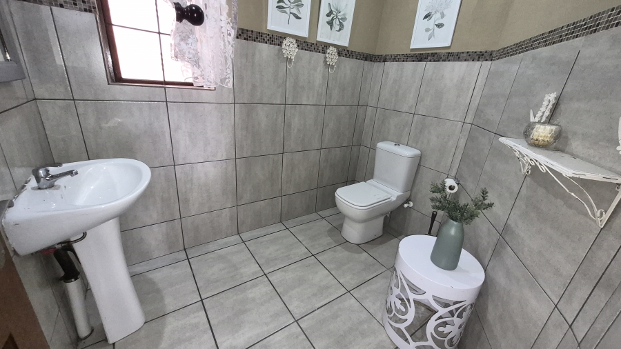 4 Bedroom Property for Sale in Die Heuwel Mpumalanga