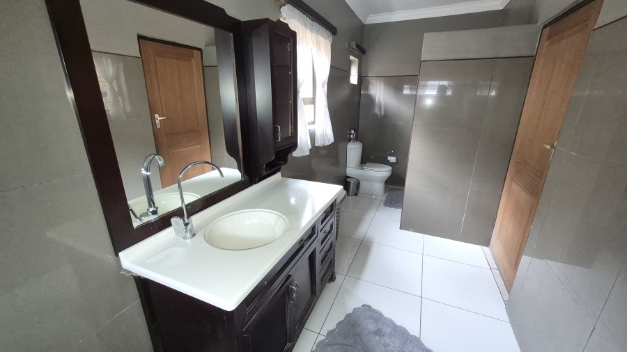 4 Bedroom Property for Sale in Die Heuwel Mpumalanga