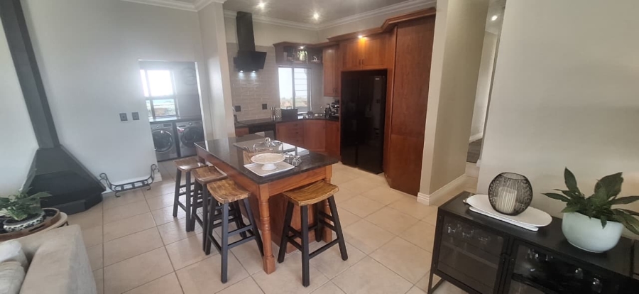 To Let 3 Bedroom Property for Rent in Sonheuwel Ext 1 Mpumalanga