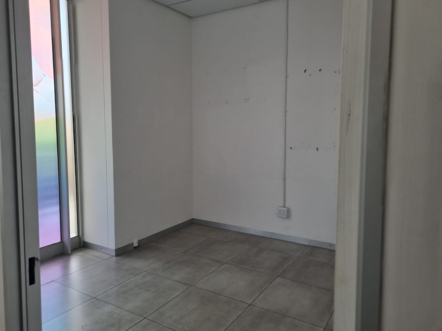 To Let Commercial Property for Rent in Nelspruit Mpumalanga