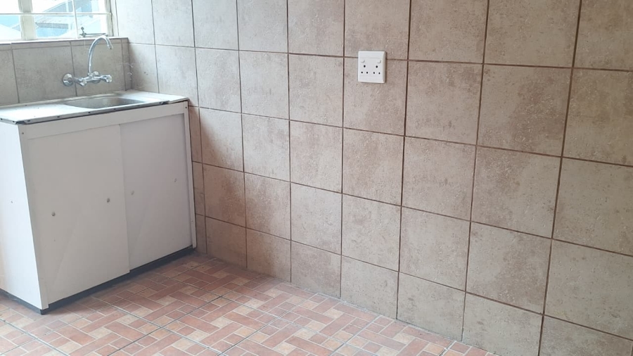 Commercial Property for Sale in Sonheuwel Mpumalanga