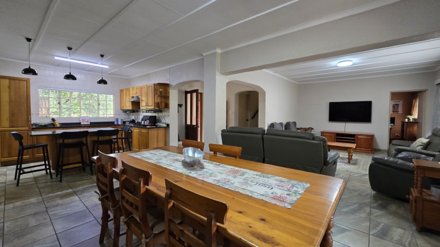 To Let 3 Bedroom Property for Rent in Colts Hill Mpumalanga