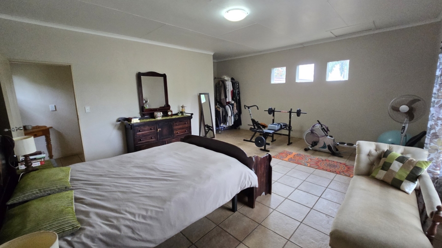 To Let 3 Bedroom Property for Rent in Colts Hill Mpumalanga