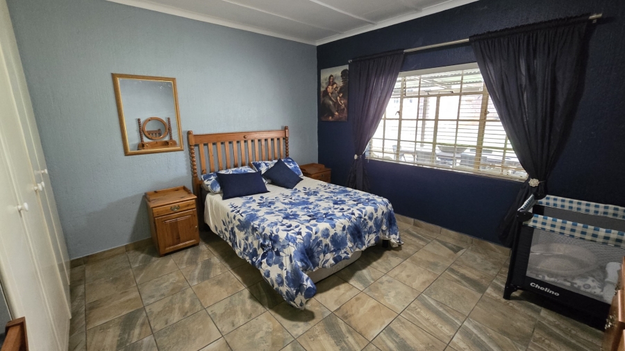 To Let 3 Bedroom Property for Rent in Colts Hill Mpumalanga