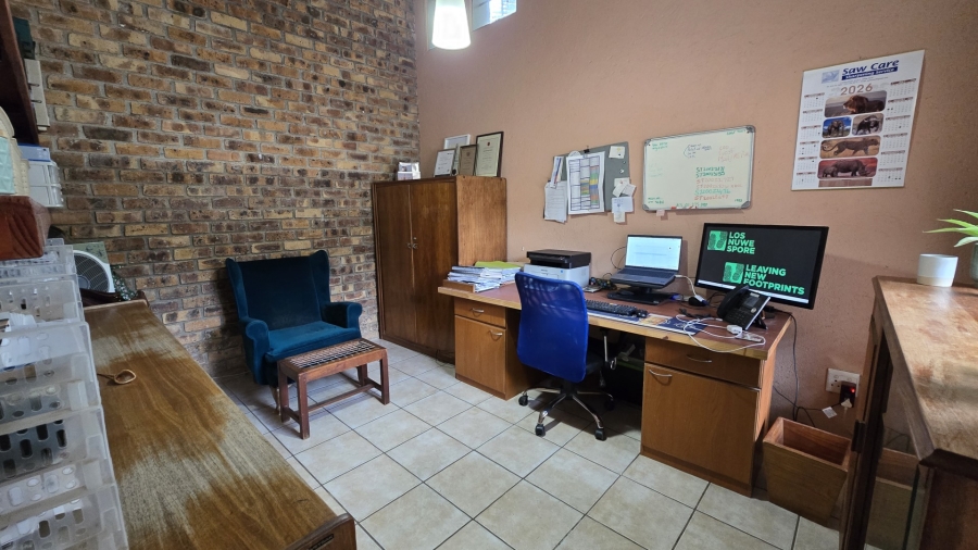 To Let 3 Bedroom Property for Rent in Colts Hill Mpumalanga