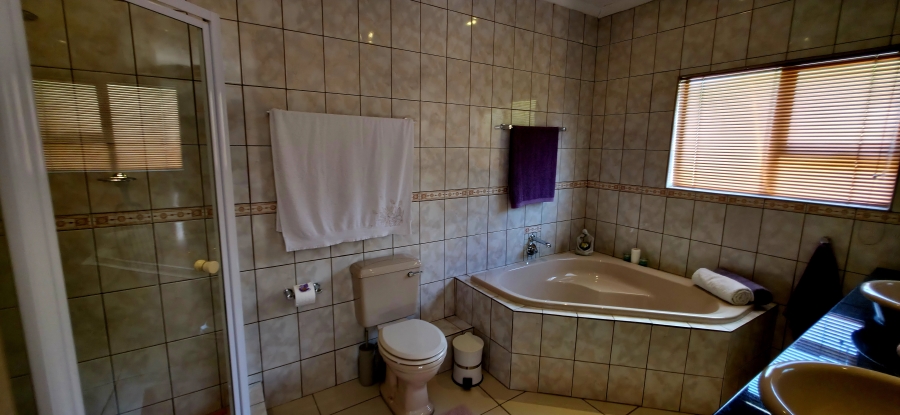 3 Bedroom Property for Sale in Ben Fleur Mpumalanga