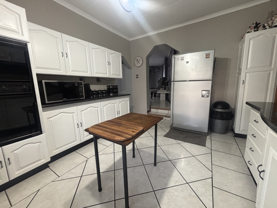 4 Bedroom Property for Sale in Reyno Ridge Mpumalanga