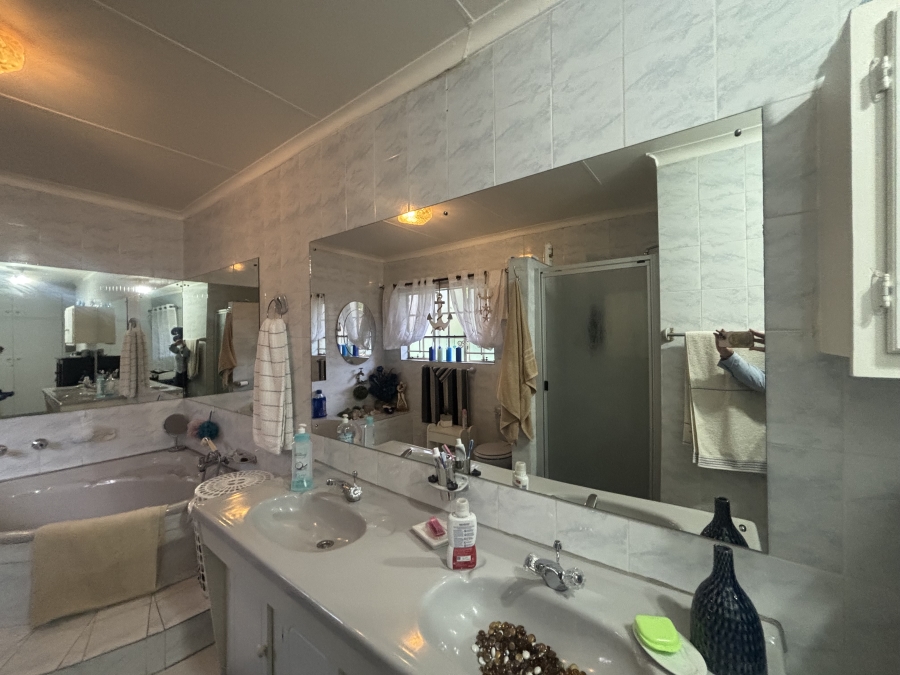 4 Bedroom Property for Sale in Reyno Ridge Mpumalanga