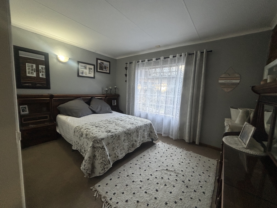 4 Bedroom Property for Sale in Reyno Ridge Mpumalanga