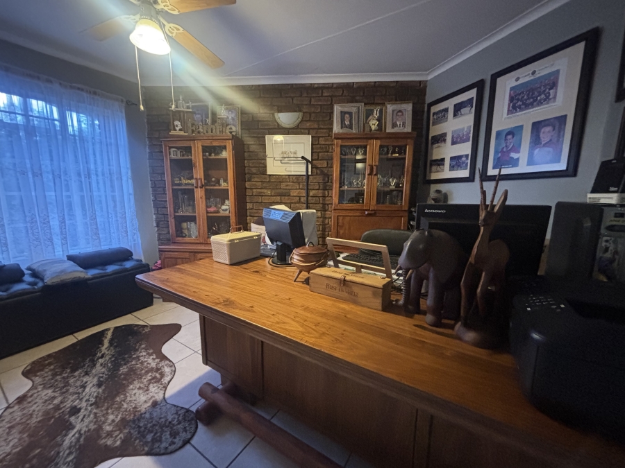 4 Bedroom Property for Sale in Reyno Ridge Mpumalanga