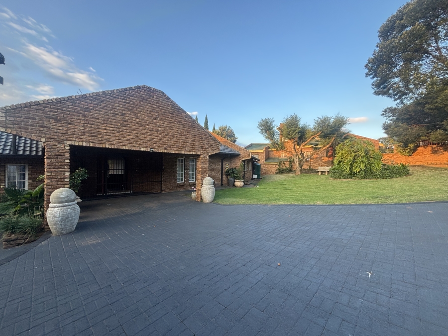 4 Bedroom Property for Sale in Reyno Ridge Mpumalanga