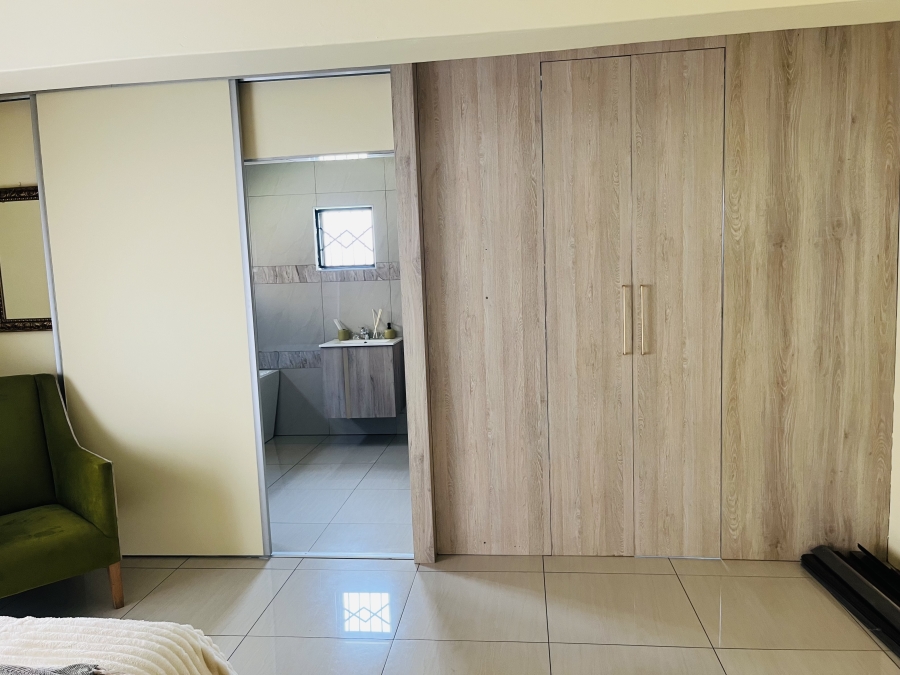 5 Bedroom Property for Sale in Aerorand Mpumalanga