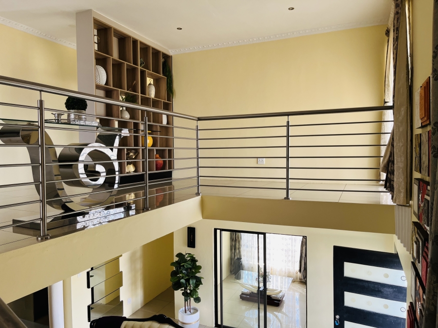 5 Bedroom Property for Sale in Aerorand Mpumalanga