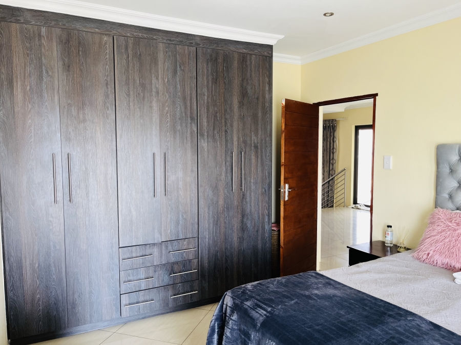 5 Bedroom Property for Sale in Aerorand Mpumalanga